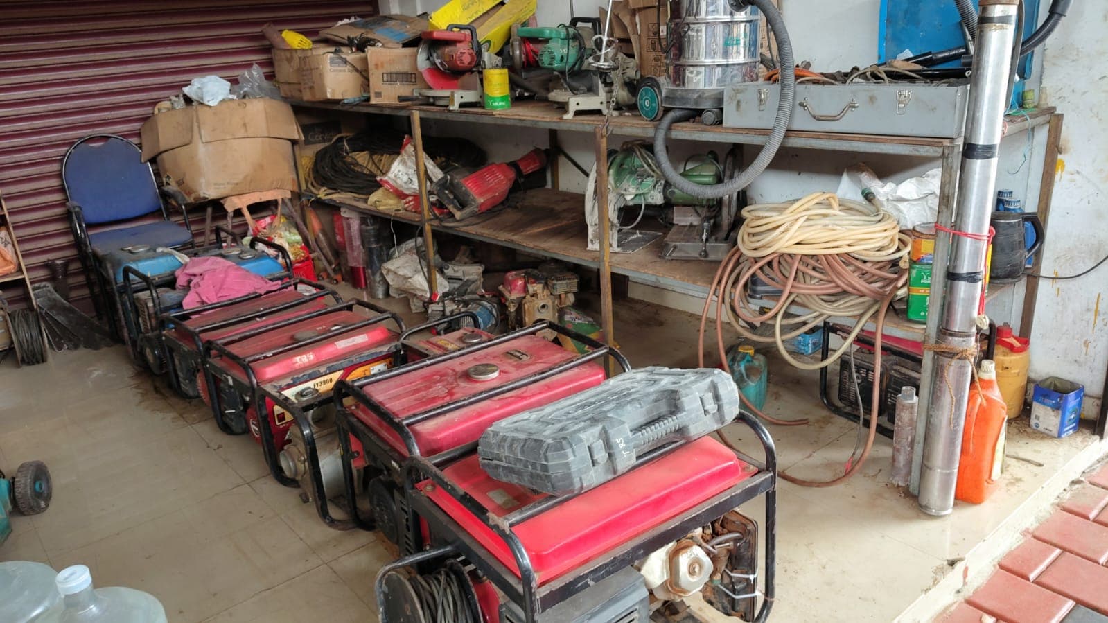 Power generators and tools in our Palakkad workshop
